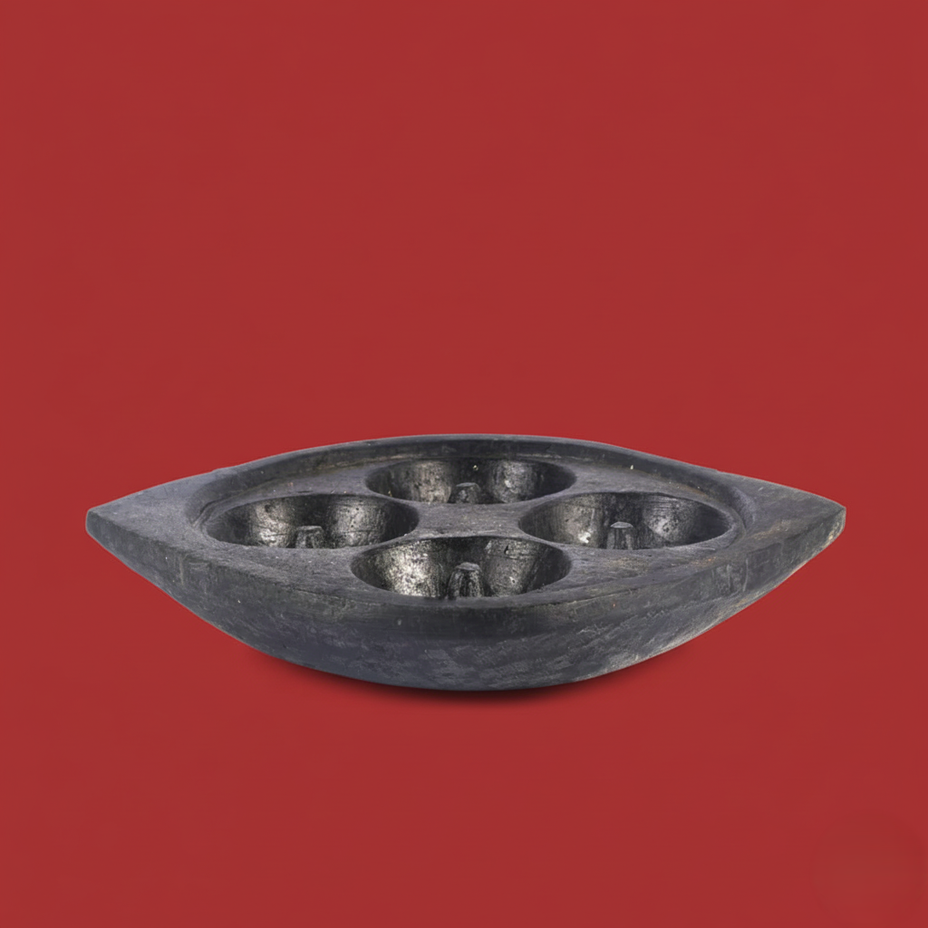 Soapstone Paniyaram Pan – 4-Cavity Conical Design