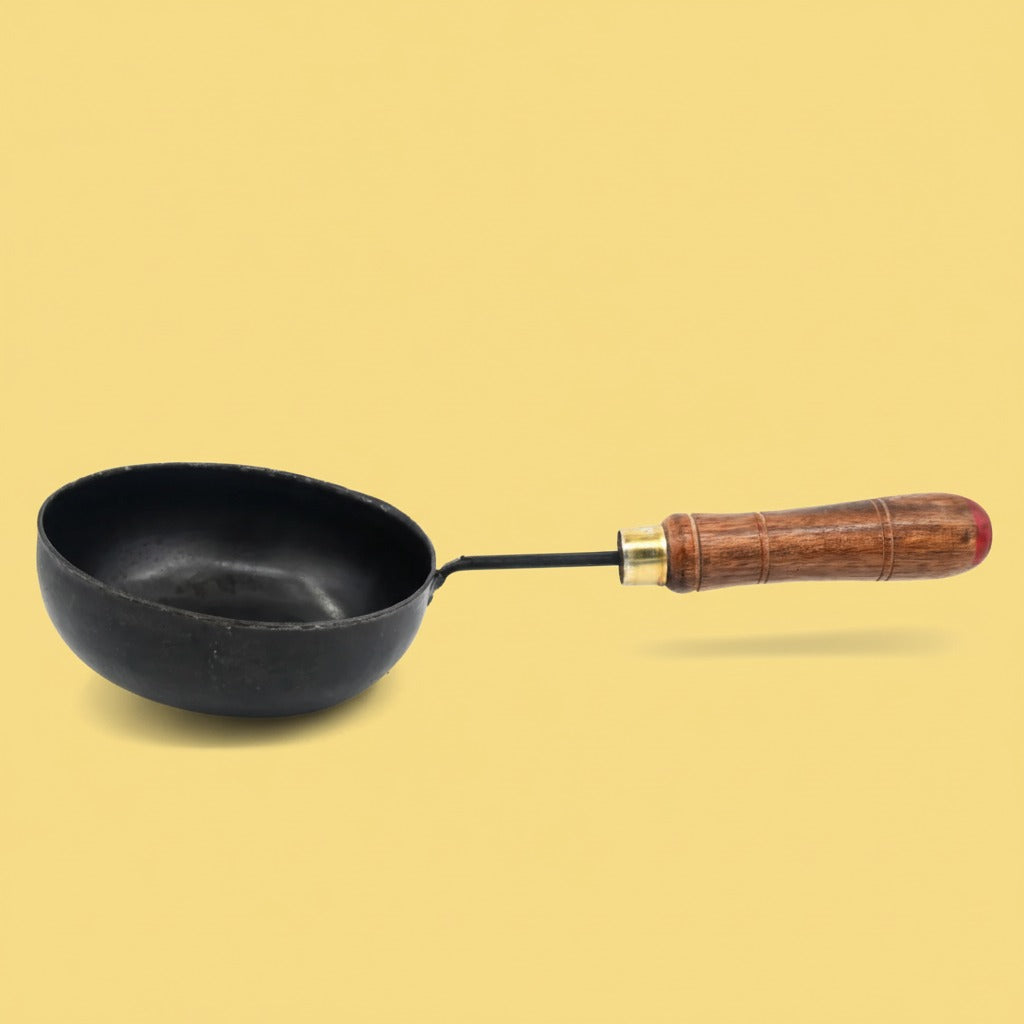 Flat Iron Tadka Maker with Wooden Handle Naturally Seasoned