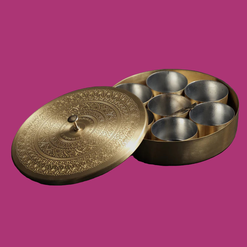 Pithalai Spice Box – Engraved Elegance